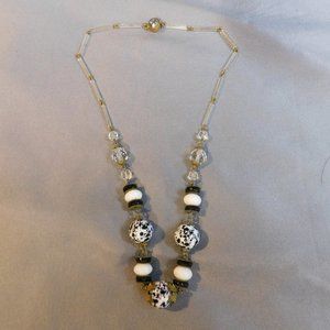 ART DECO GLASS BEADED NECKLACE MADE IN CZECHOSLOVAKIA~16 1/8"